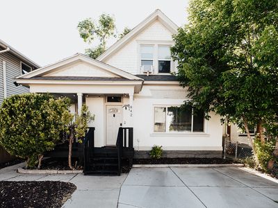 842 S Edison St