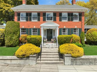 144 Marbury Ave