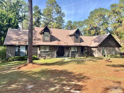 302 Brookwood Dr