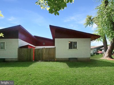 38 Steven Ct #212