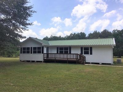 387 Courtney Ln