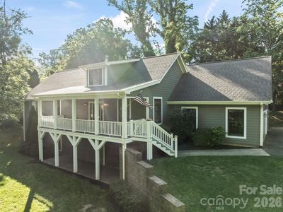11 Jupiter Hills Dr