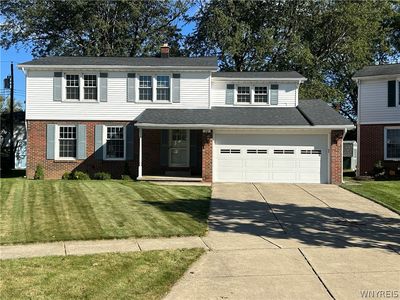 76 Janine Ct