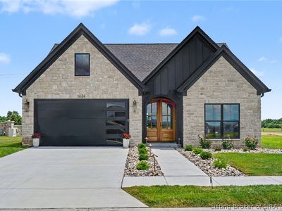 5119 Louis Lane