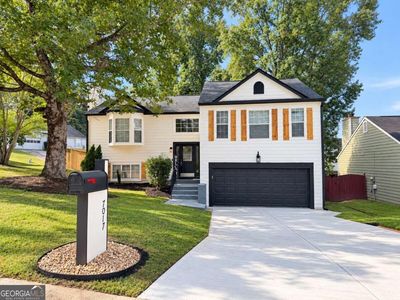 Property at 7017 Grinder Dr, Austell, GA