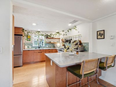1819 9th Ave