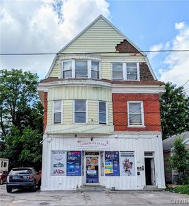 405 Pond St