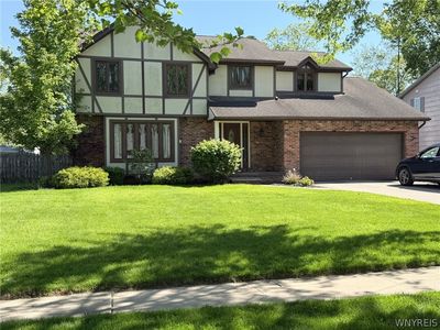66 Amberwood Dr