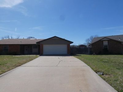 217 SW Crystal Hills Dr