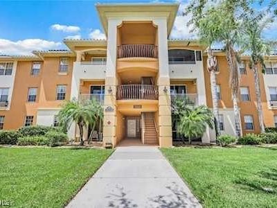 2904 Tuscan Dr UNIT 104