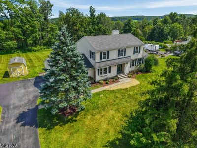 Property at 9 North Field Dr, Sussex, NJ