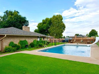 814 Hickory Stick Dr