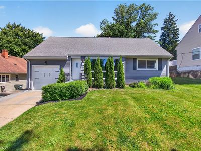 153 Far View Dr SW