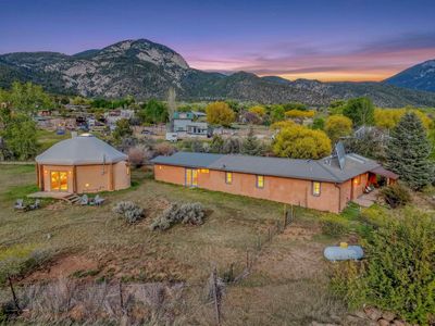 8 Cottonwood Lane