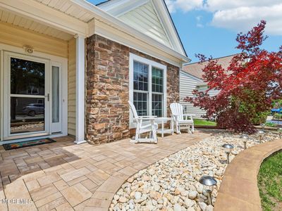 5 Montrose Lane