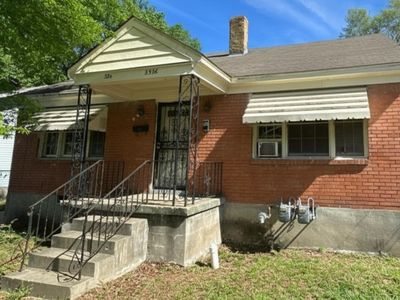 3324 Rosamond Ave