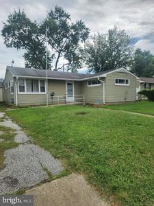 707 Hamlen Rd