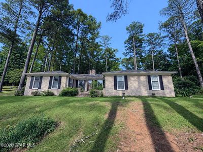 492 Cambridge Dr