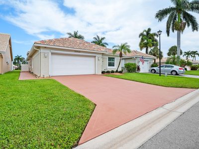 12979 Hampton Lakes Circle