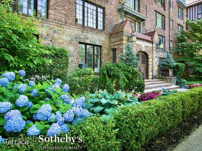 20 Continental Ave Unit Ph6b