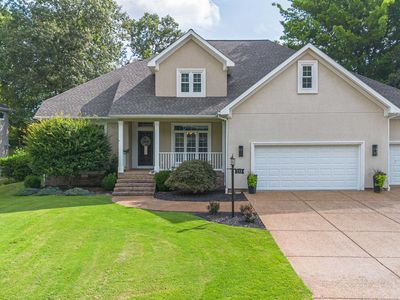 250 Spring Valley Dr