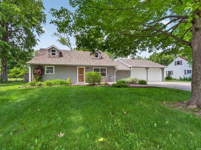 7525 Diane Dr