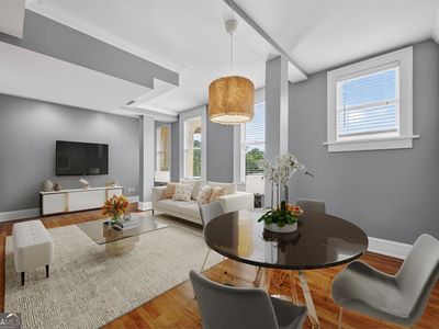 2855 Peachtree Rd NE APT 317