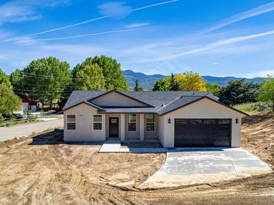 22630 Putting Green Way
