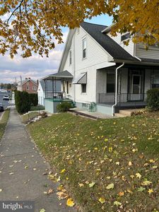 Property at 979 New Holland Rd, Reading, PA