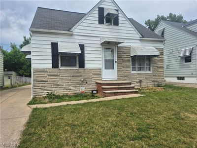 Property at 14211 Tabor Ave, Maple Heights, OH