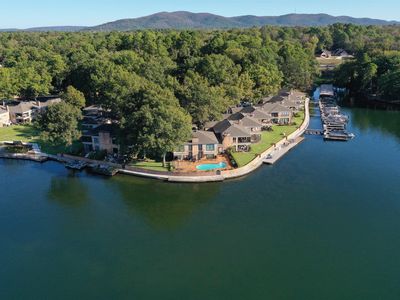 1201 Lakeshore Dr APT 51