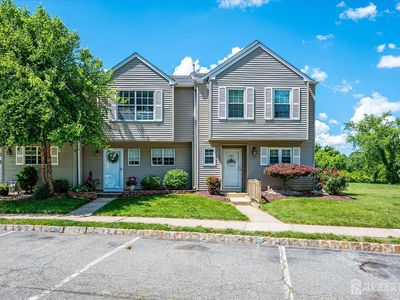 732 Darlington Dr