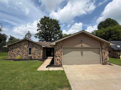 3735 Marseille Dr