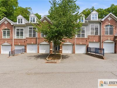 Property at 605 Donato Cir, Scotch Plains, NJ