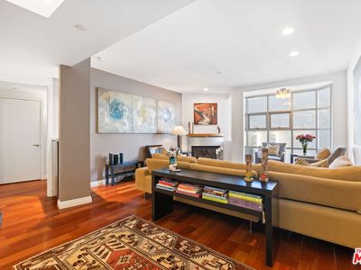 171 N Church Ln APT 511