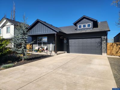 Property at 845 1st St, Gervais, OR
