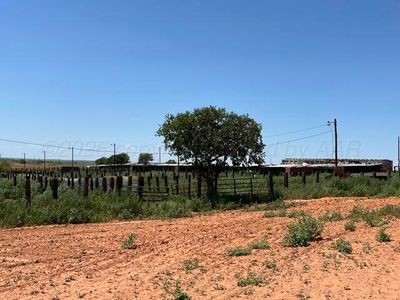 72.8 Acres Hwy #256