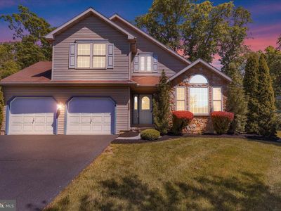 223 Woodbridge Ln