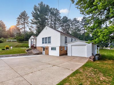 226 W Church Ave