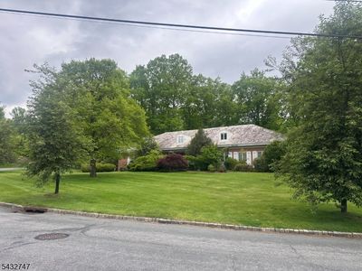 47 Dorison Dr