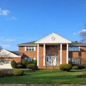 85 Meadow Woods Road