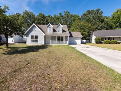 2028 Larson Ln