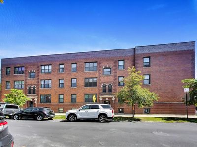 5605 N Glenwood Ave APT 3