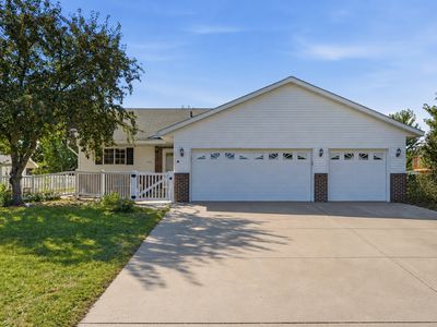 315 Barracuda Ave NE