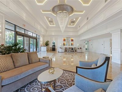 100 S Birch Road #1703f