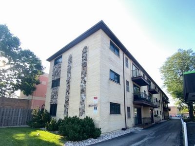 6115 S Archer Ave Unit 1S