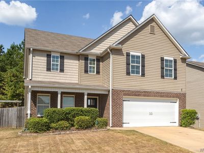 2747 Lily Cir