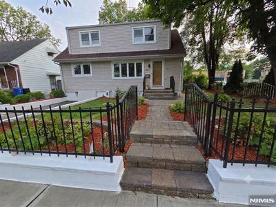 683-685 Mill Street