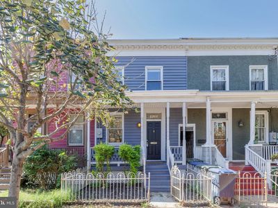 1261 U St SE