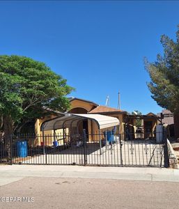 10385 Valle Fertil Dr